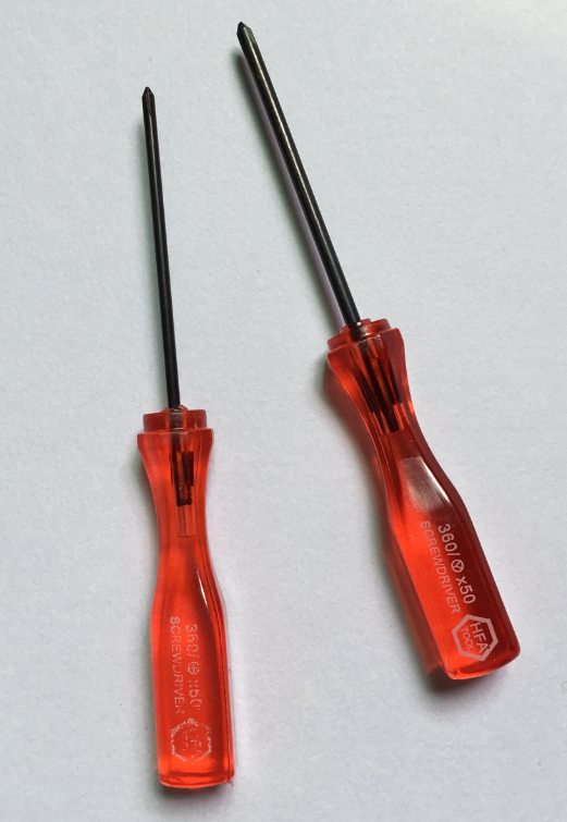 Juego de Destornilladores “Y” + “+” para Consolas Game Boy / Wii / NGC / DSi – Kit de 2 Piezas